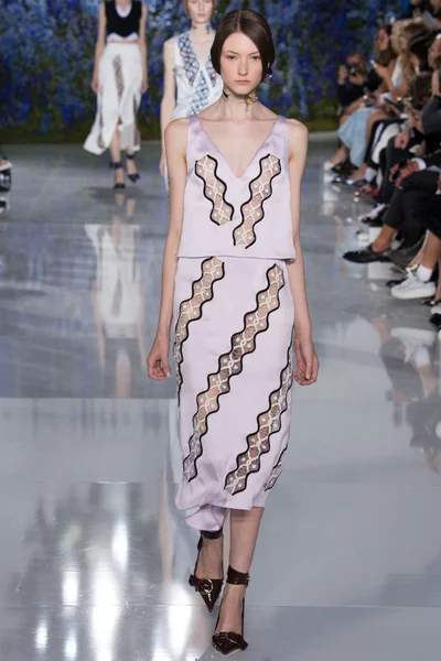 Look 41